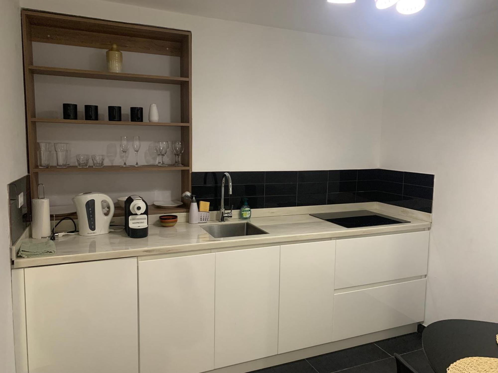 Paradiso Apartments - 1 Bdr โอรันเยสตัด ภายนอก รูปภาพ